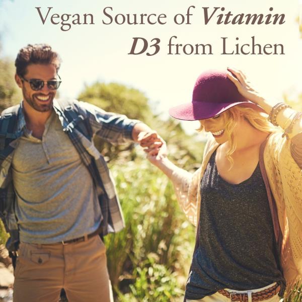 Garden of Life Organics Vegan Vitamin D3, Liquid 1000 IU Per Spray, D3 Plus Omegas - Vanilla Flavor - 125 Servings - 2fl oz Liquid Whole Food D3 Vitamin Supplement