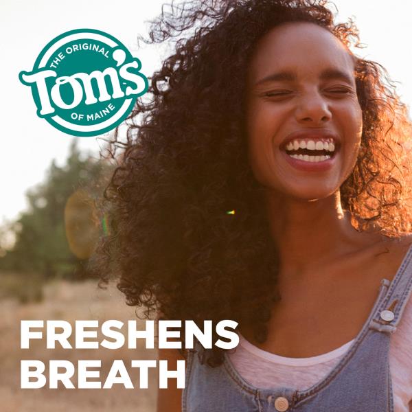 (6 tubes) Tom’s of Maine Antiplaque and Whitening Toothpaste, Fluoride Free, Fennel, Single, 4.5 Oz