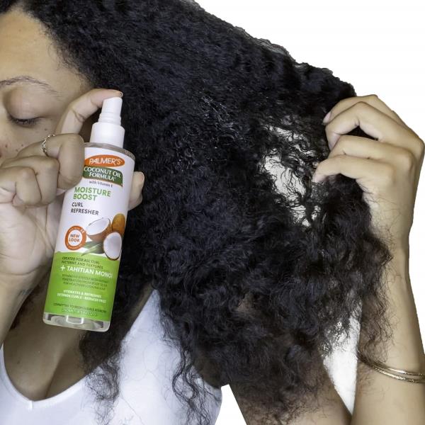 Palmer's Coconut Oil Formula Moisture Boost Curl Refresher Spray, 8.5 Ounce