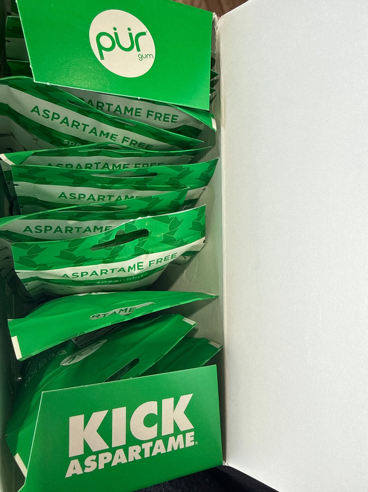 PUR Gum | Aspartame Free Chewing Gum | 100% Xylitol | Natural Spearmint Flavored Gum, 55 Pieces (Pack of 12)