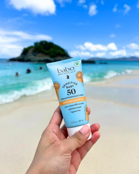 (2) Babo Botanicals Sensitive Baby Mineral Sunscreen Lotion SPF50 - Natural Zinc Oxide - Face & Body - Fragrance-Free - Water-Resistant - EWG Verified - Vegan - Extra Sensitive Skin - For Babies & Kids